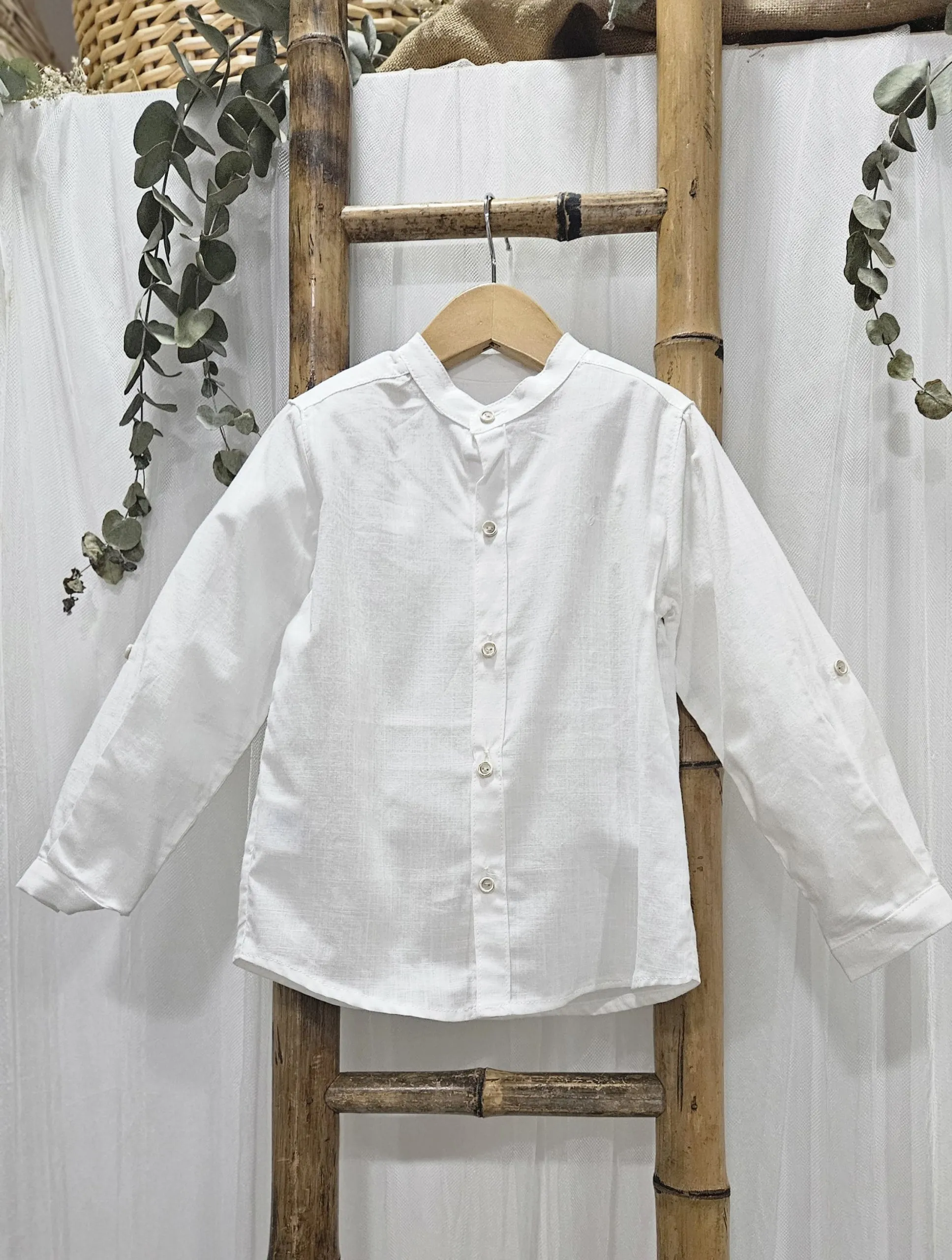 A Camisa niño cuello mao blanca R130475