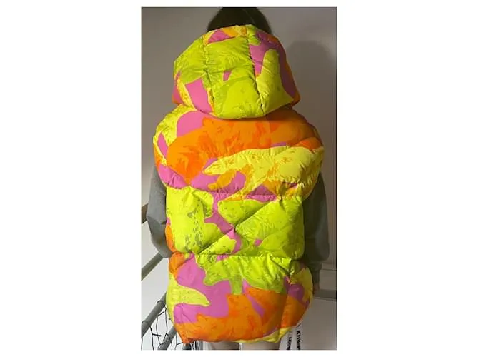 Autre Marque Abrigos, Ropa de calle Amarillo 