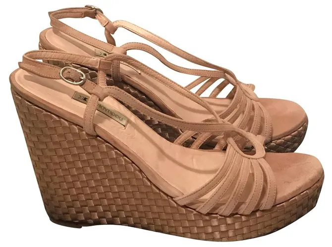 Autre Marque Mulas de cuña Beige 