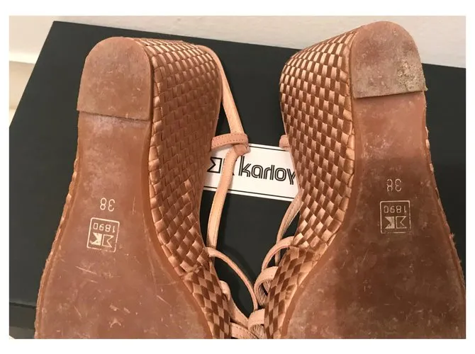 Autre Marque Mulas de cuña Beige 