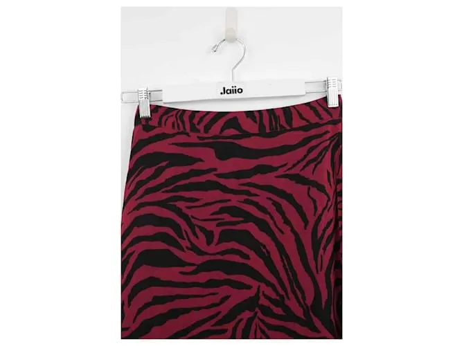 Bash Falda roja 