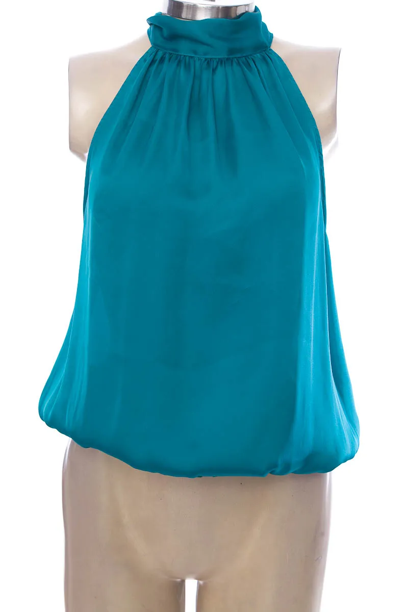 BLUSA COLOR VERDE  FOREVER 21