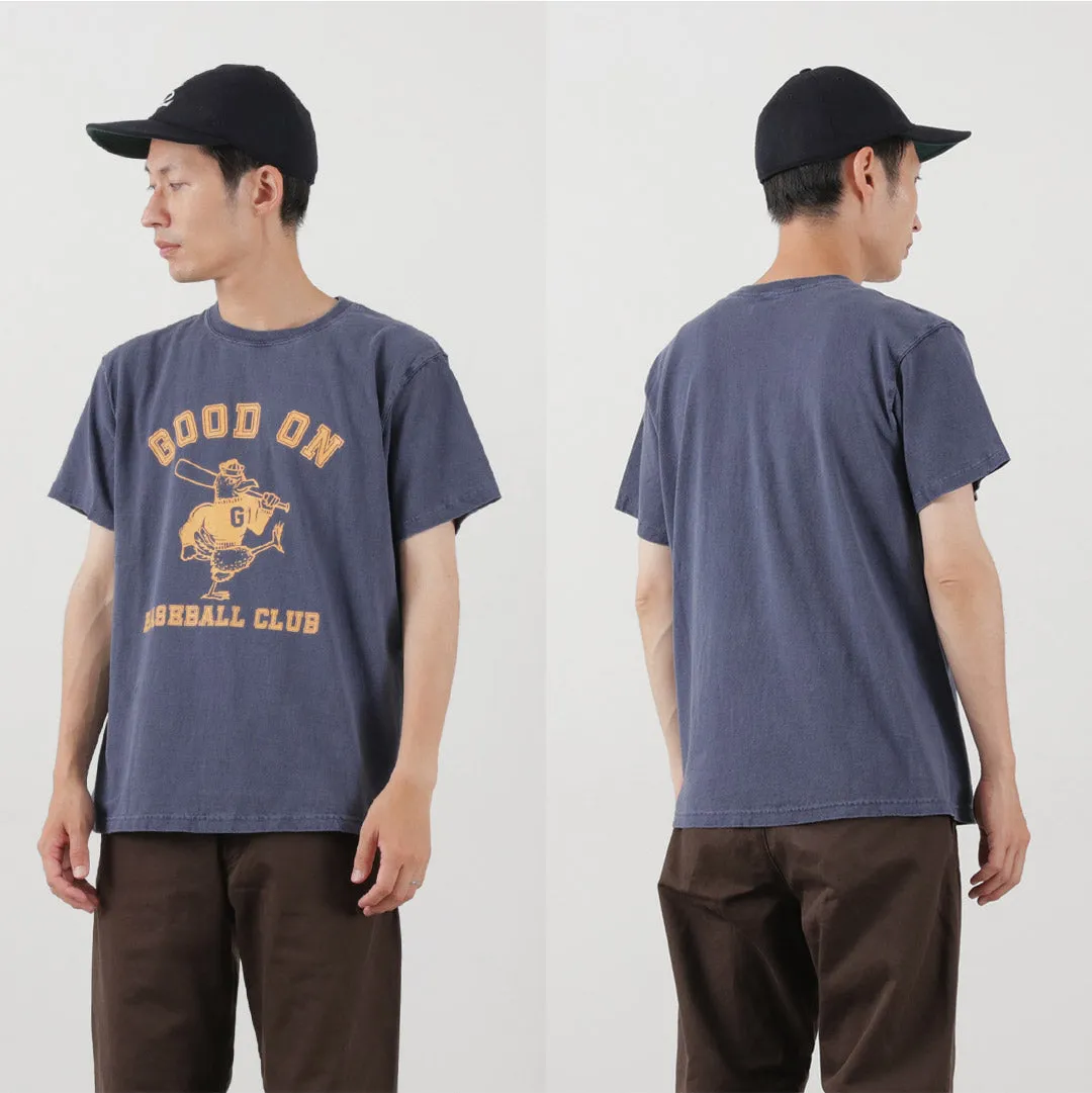 Buena camiseta de manga corta del club de béisbol