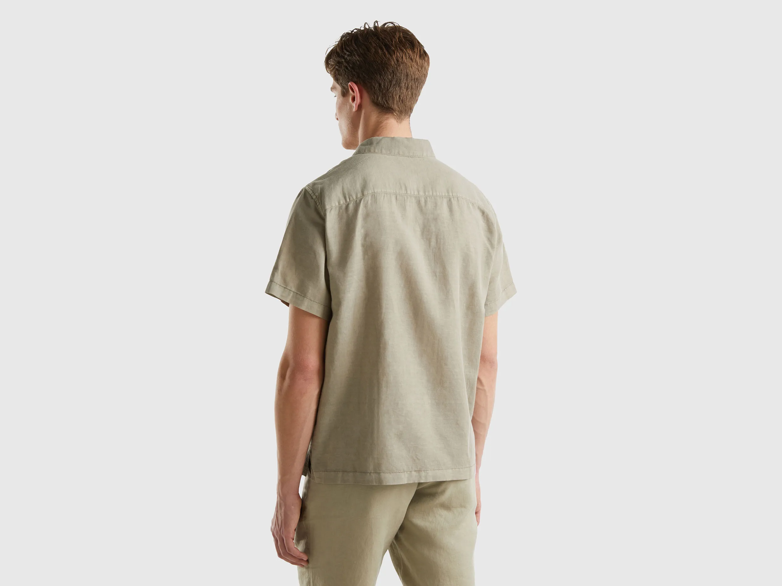 Camisa de manga corta de lino mixto