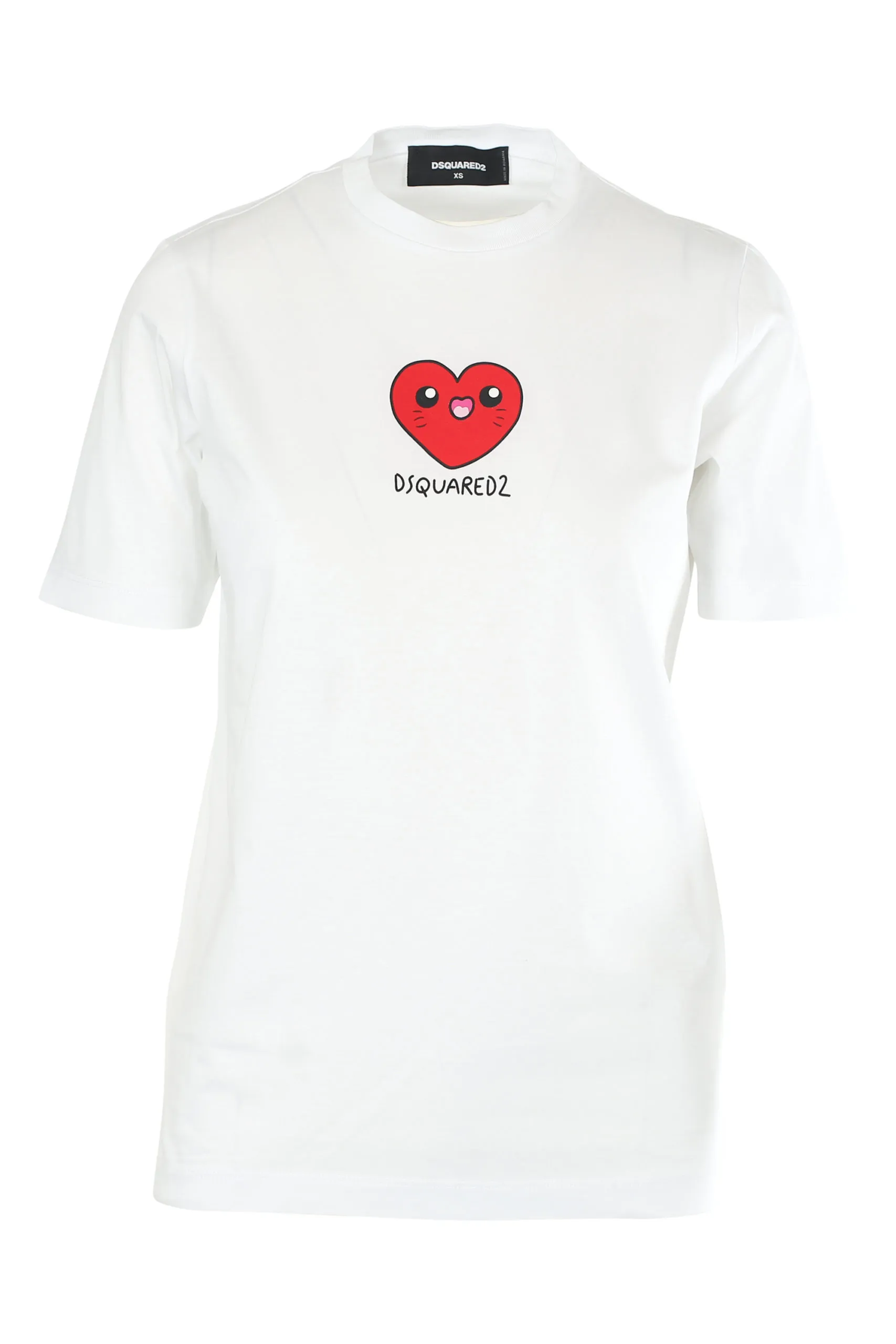 Camiseta blanca de manga corta con corazón