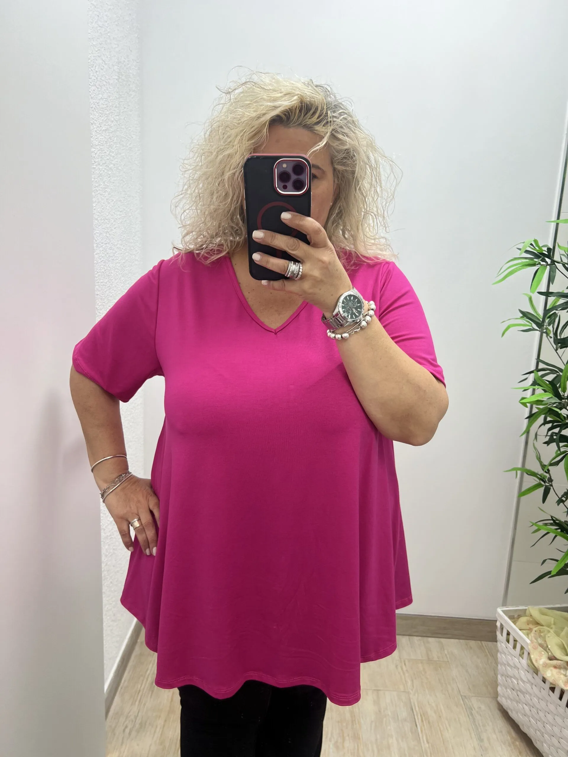 Camiseta básica Cuello V Talla Grande