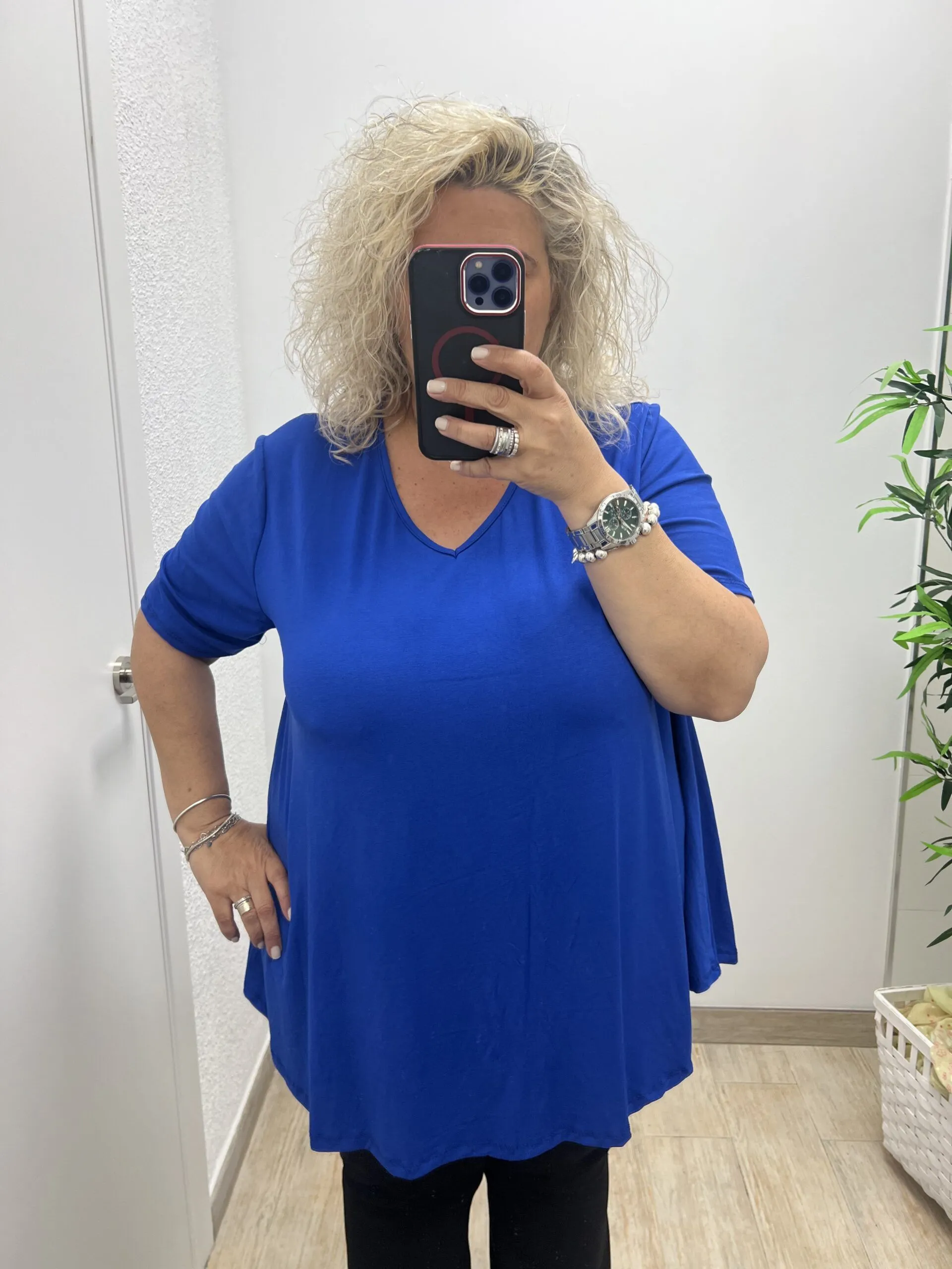 Camiseta básica Cuello V Talla Grande