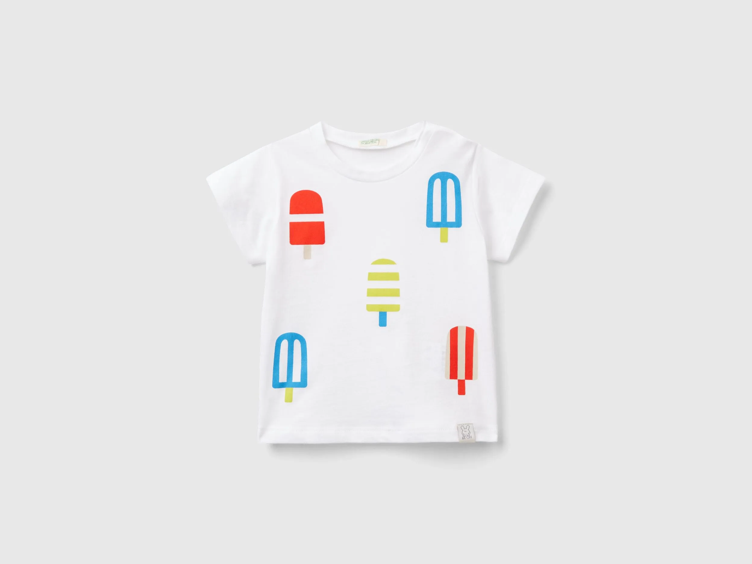 Camiseta con estampado de helados