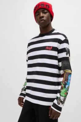 Camiseta de punto de algodón a rayas con estampados gráficos
