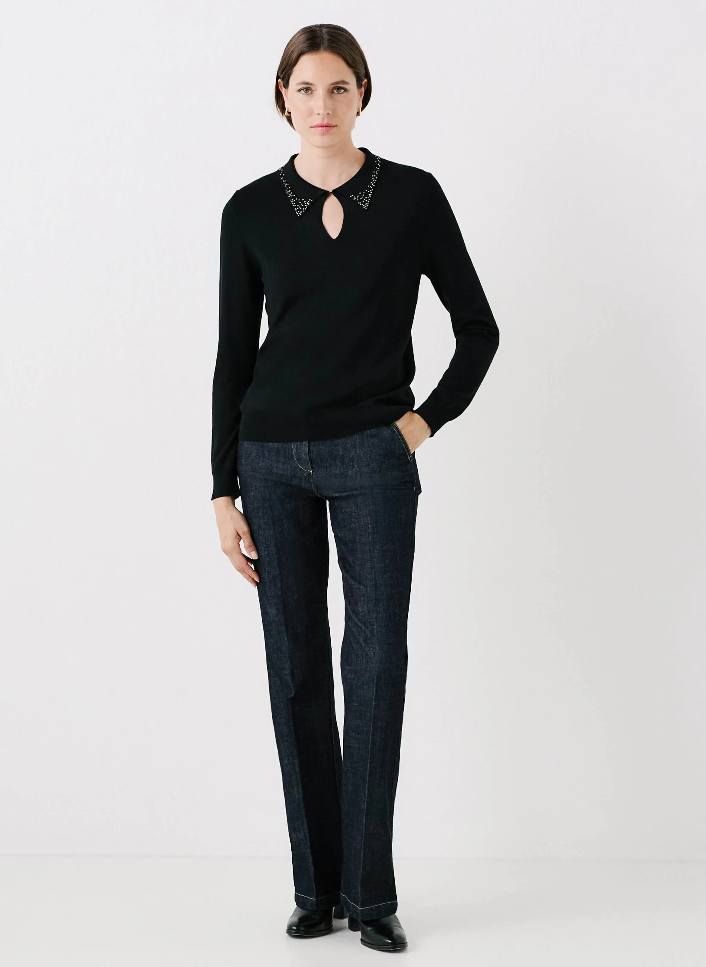 CAROLL MSARAH  JERSEY CON CUELLO DE CAMISA Y PEDRERíA EN NEGRO