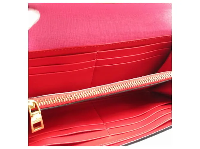 Cartera larga de cuero Valentino Rockstud con doble pliegue Rosa Roja 