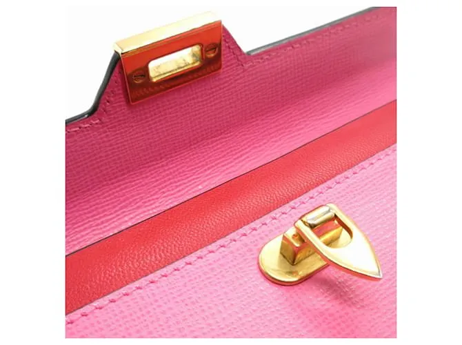 Cartera larga de cuero Valentino Rockstud con doble pliegue Rosa Roja 