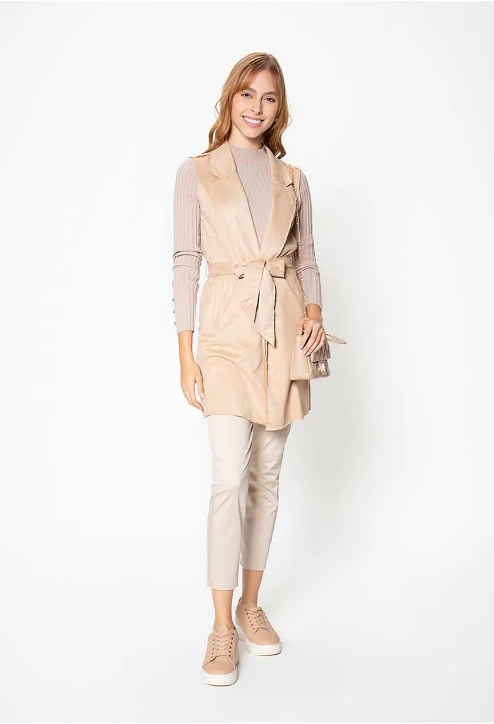 Chaleco en suede con cinturon