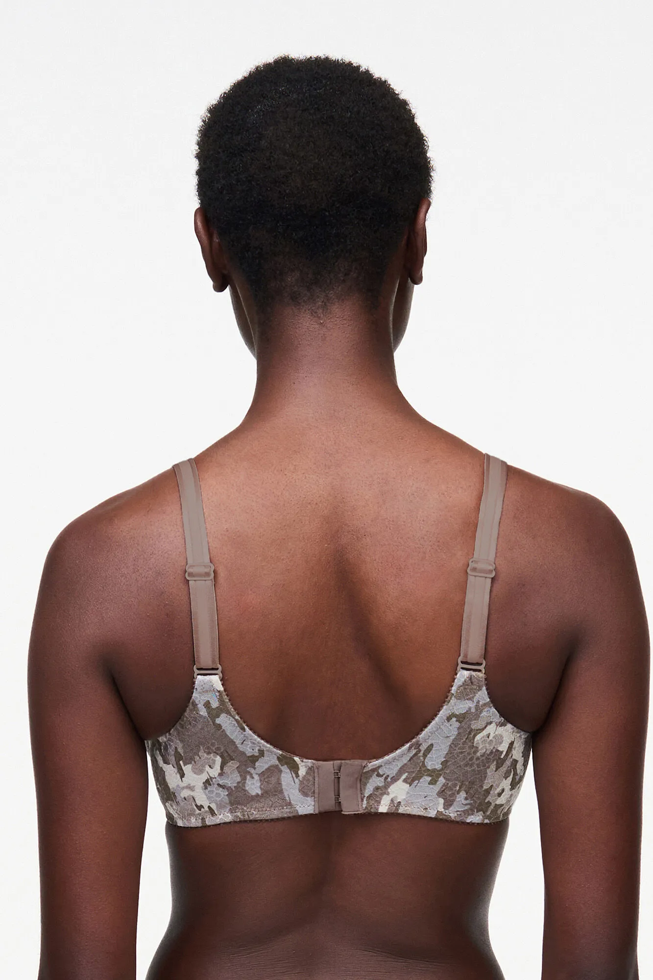 Chantelle Sujetador reductor C Magnifique malla jacquard