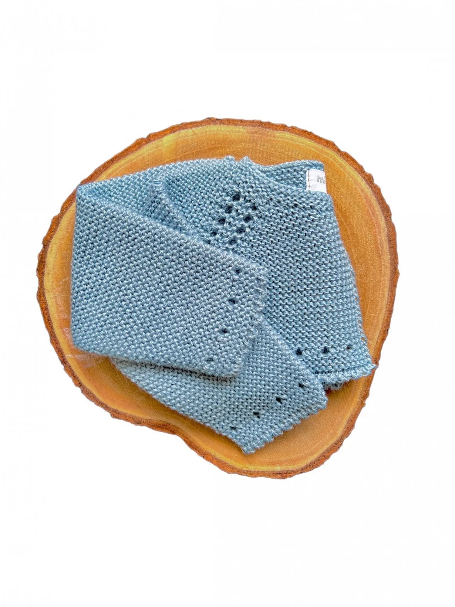Chaquetita corta para primeros meses.