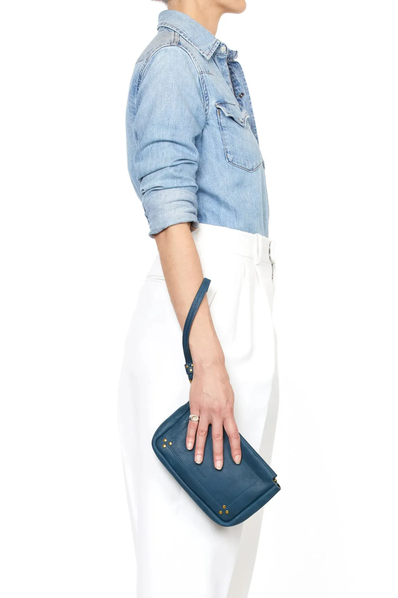 Clap M Wristlet in Noircie Night Blue