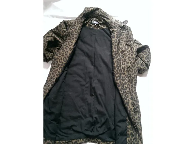 Claudie Pierlot Geant Estampado de leopardo 