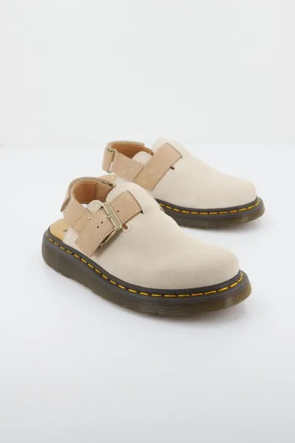 DR. MARTENS