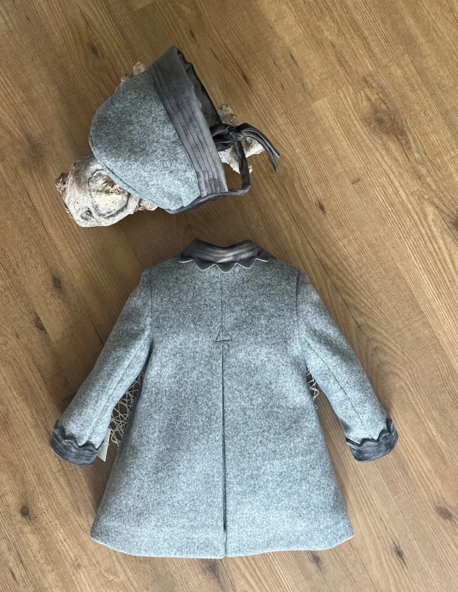 English model coat and hood set in gray cloth