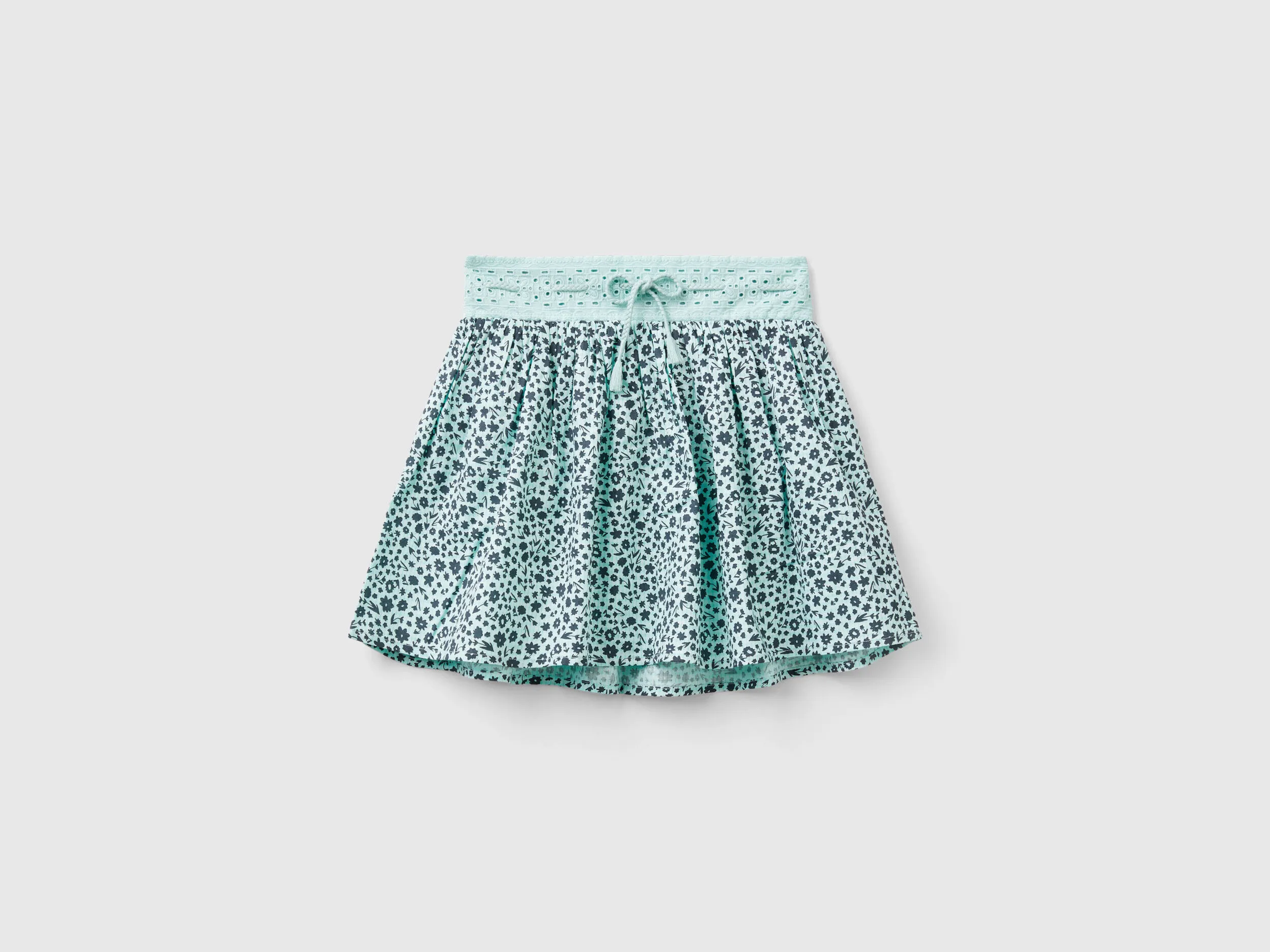 Falda con estampado de flores