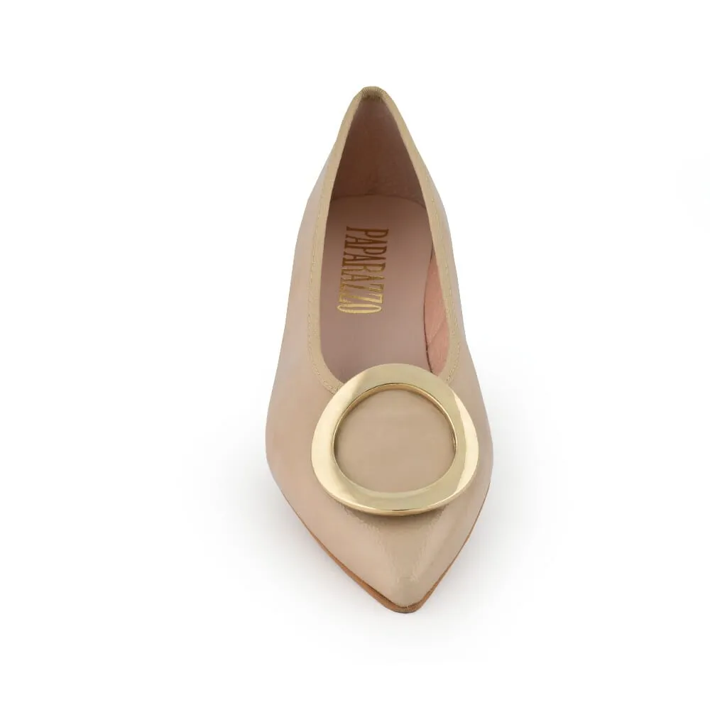 Francesita Charol Akitio Beige Adorno Dorado