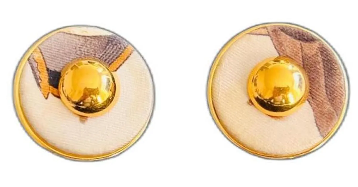 Hermès Pendientes Castaño 