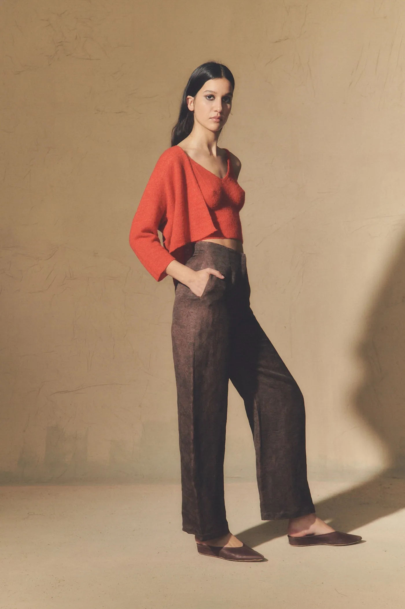 Malesia, burgundy jacquard pants