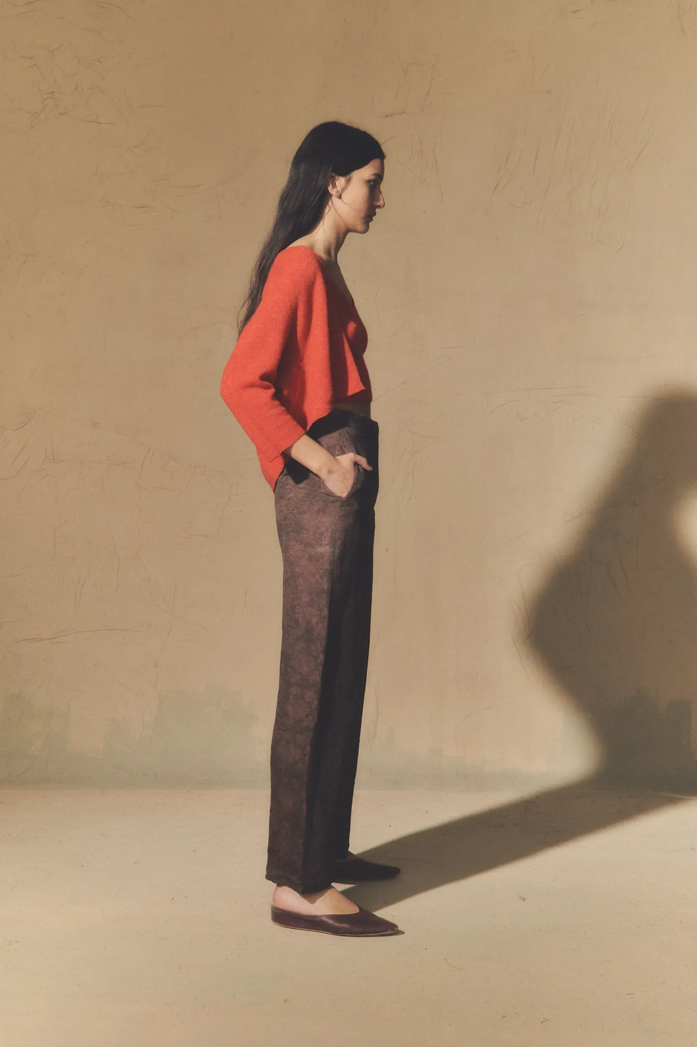 Malesia, burgundy jacquard pants