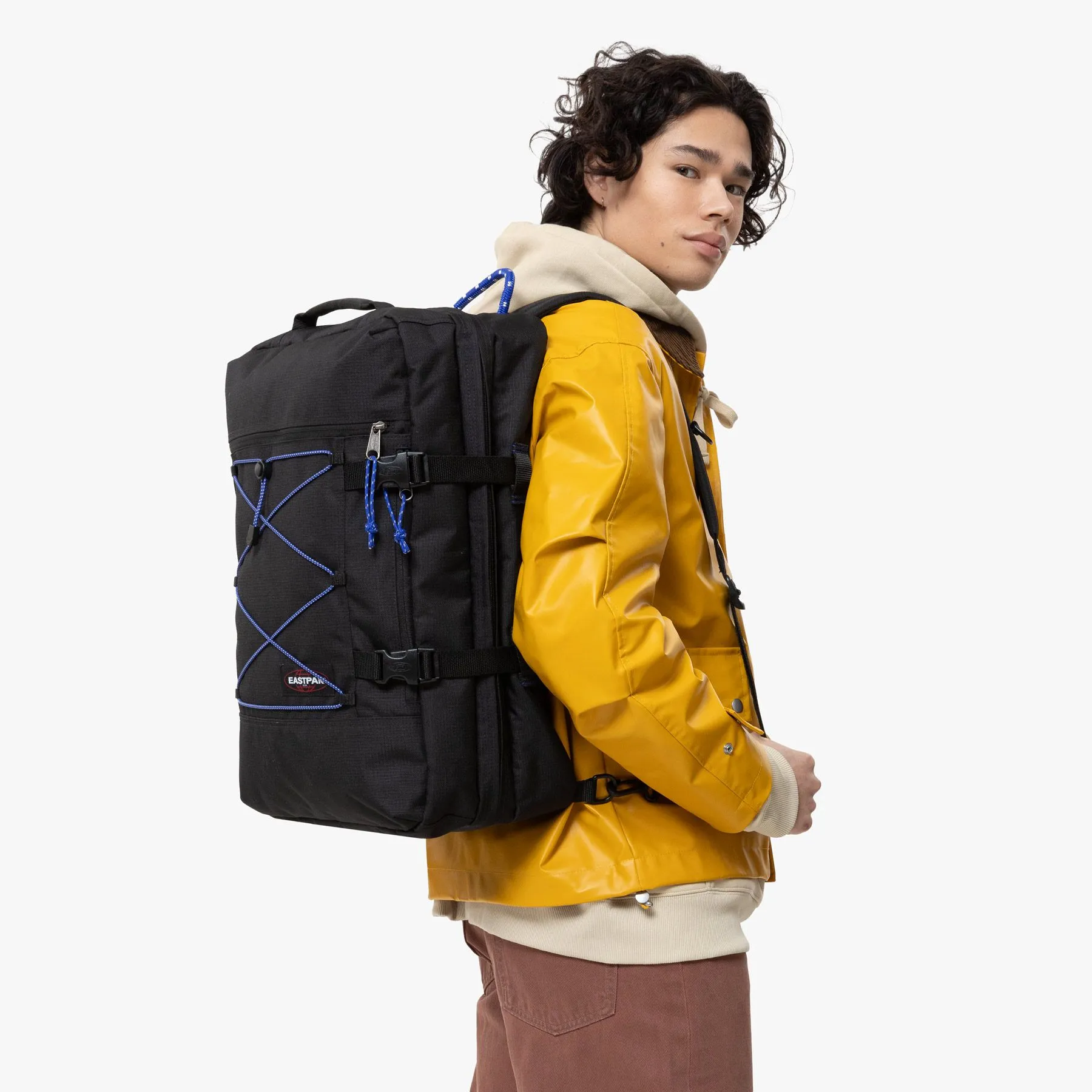 MALETA MOCHILA CABINA AVIÓN 42L. EASTPAK TRAVELPACK REFEK0A5BBR5O2 OUT SITE BLUE NEGRO Y AZUL