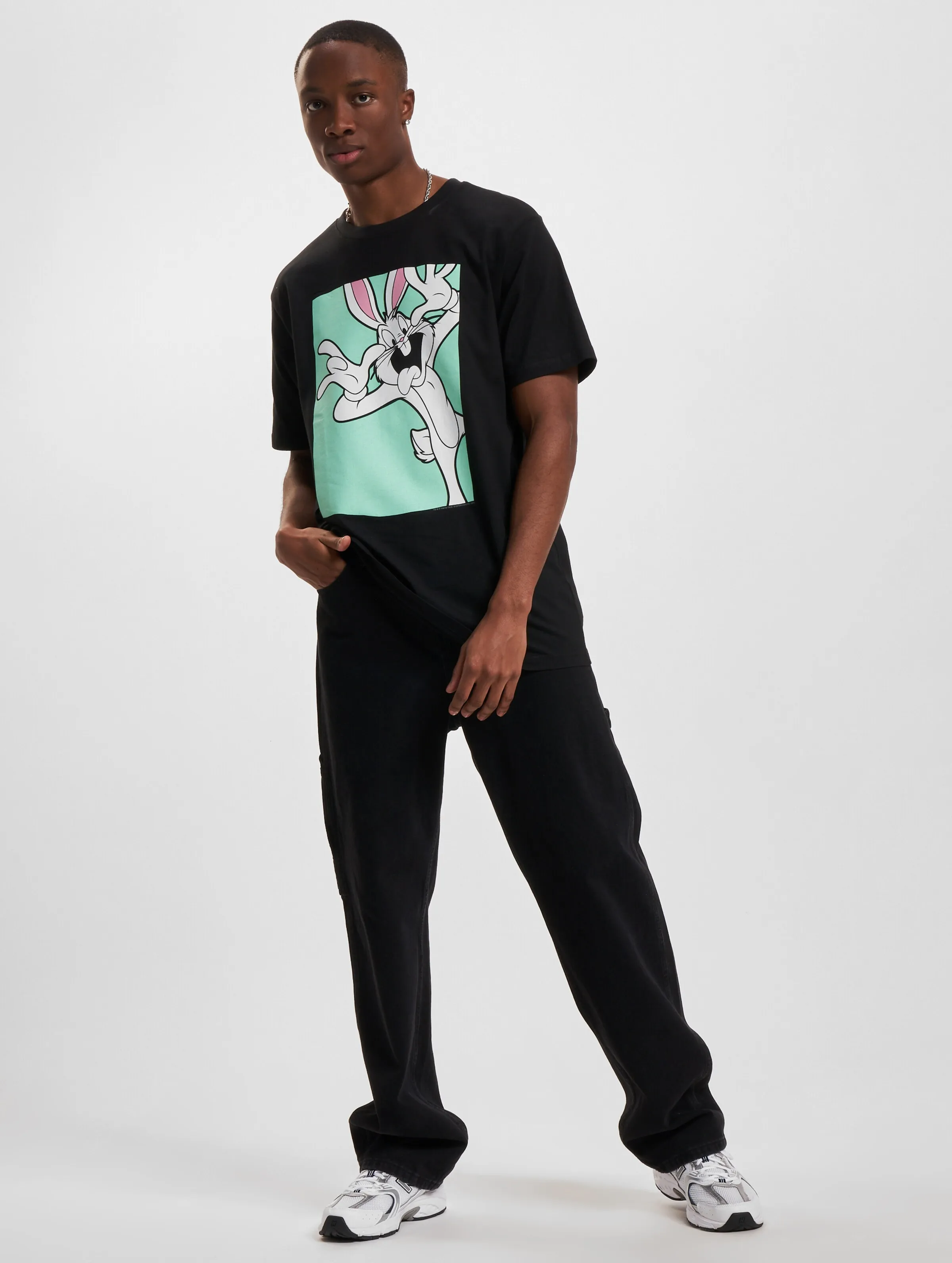 Merchcode Looney Tunes Bugs Bunny Funny Face Tee