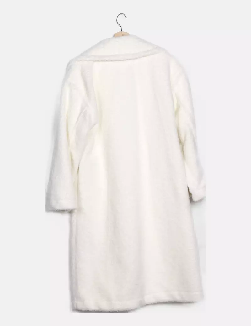 Monadeseda Abrigo blanco texturizado