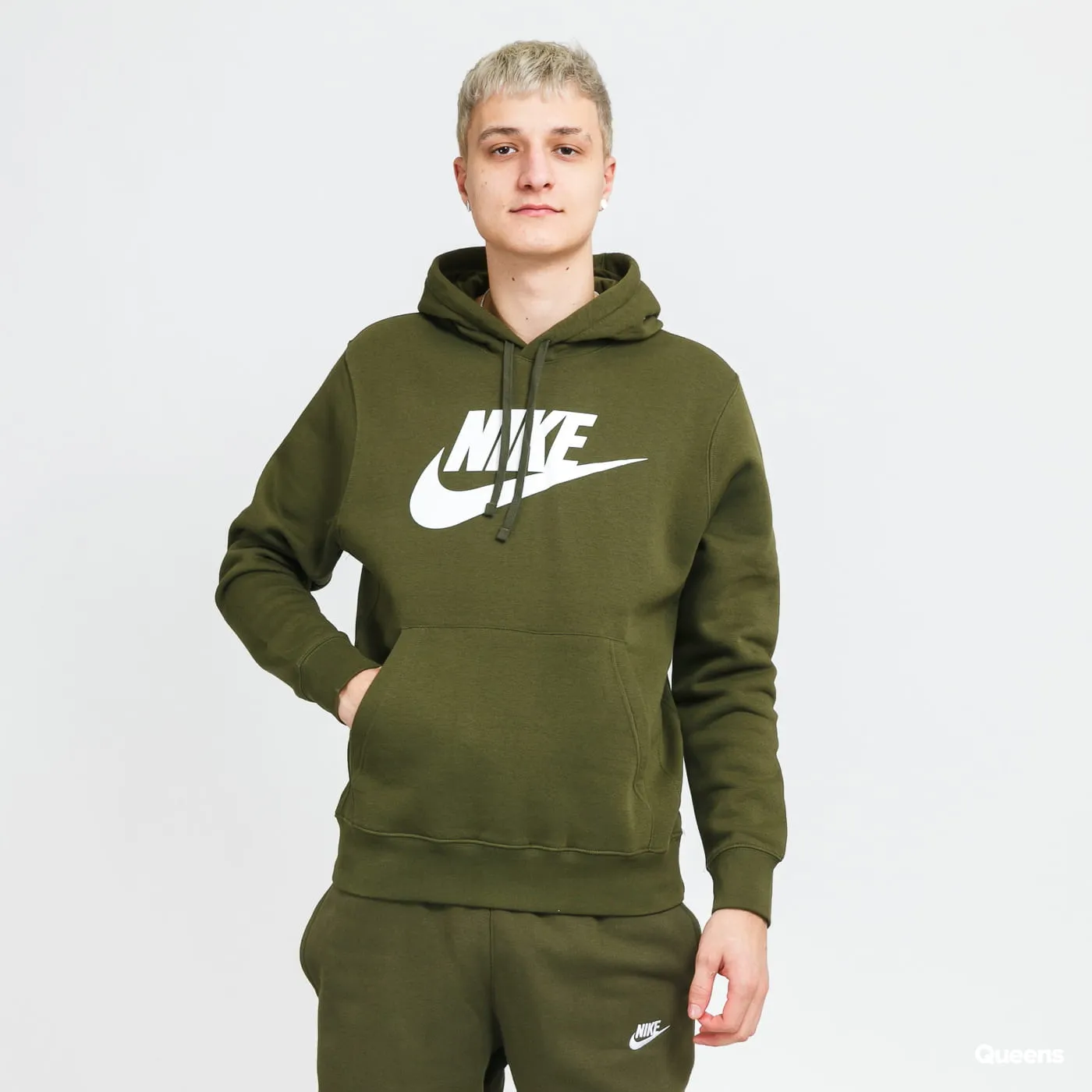 Nike Graphic Pullover Hoodie