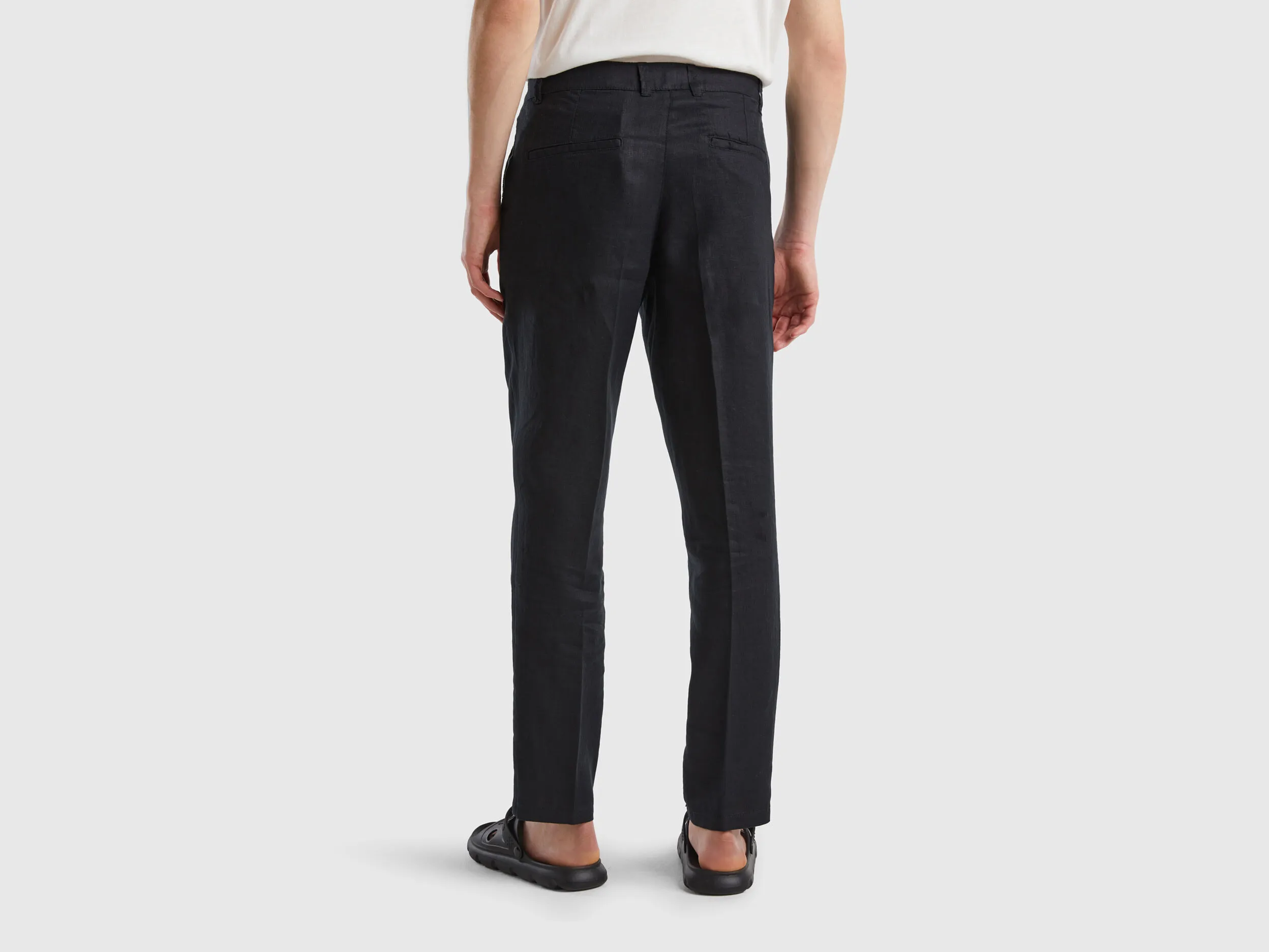 Pantalones chinos de puro lino