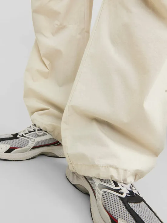 PANTALóN PARACHUTE BEIGE  JPSTPARACHUTE