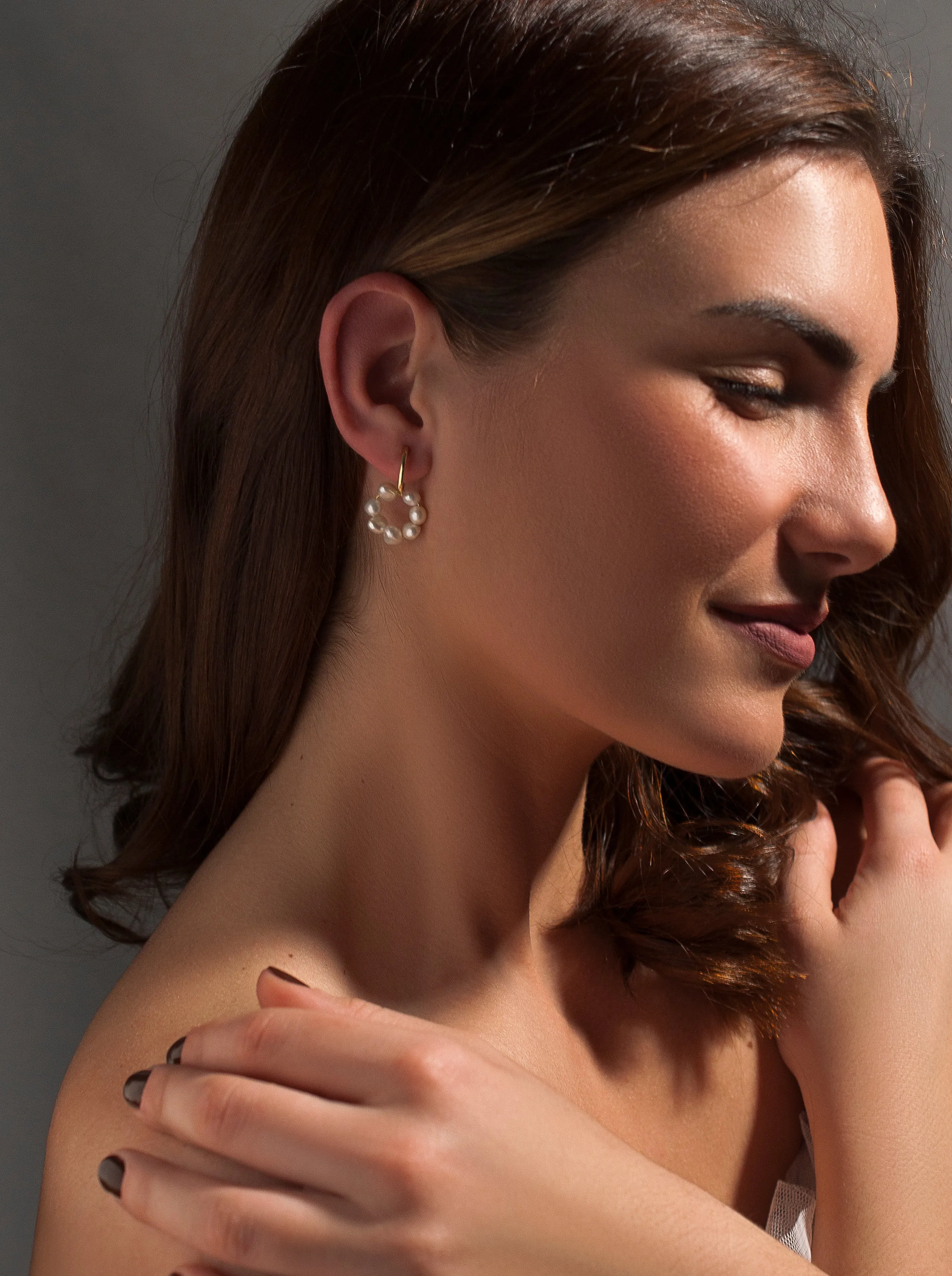 Pendientes aros con colgantes de perlas baados en oro