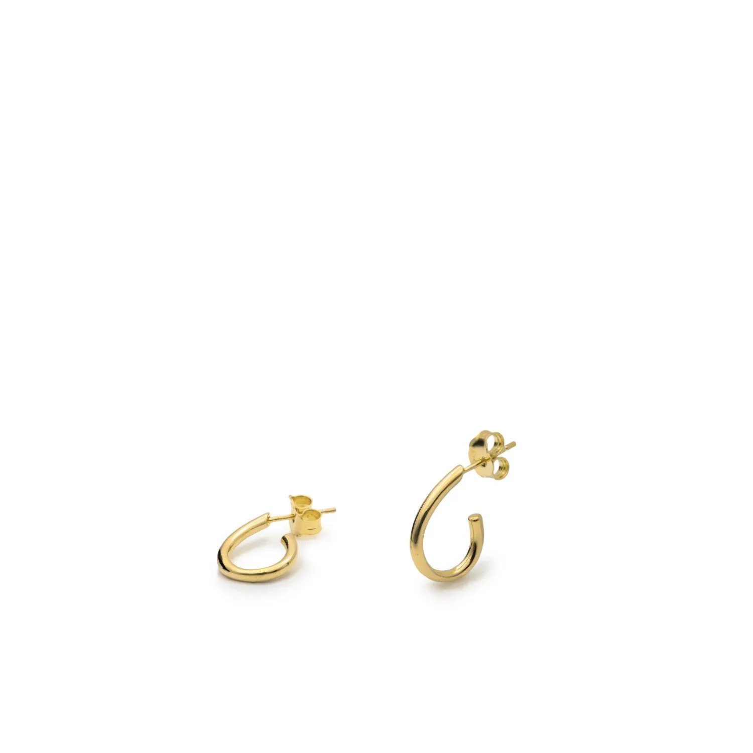 Pendientes aros pequeos diseo semiabierto y plata lisa baada en oro
