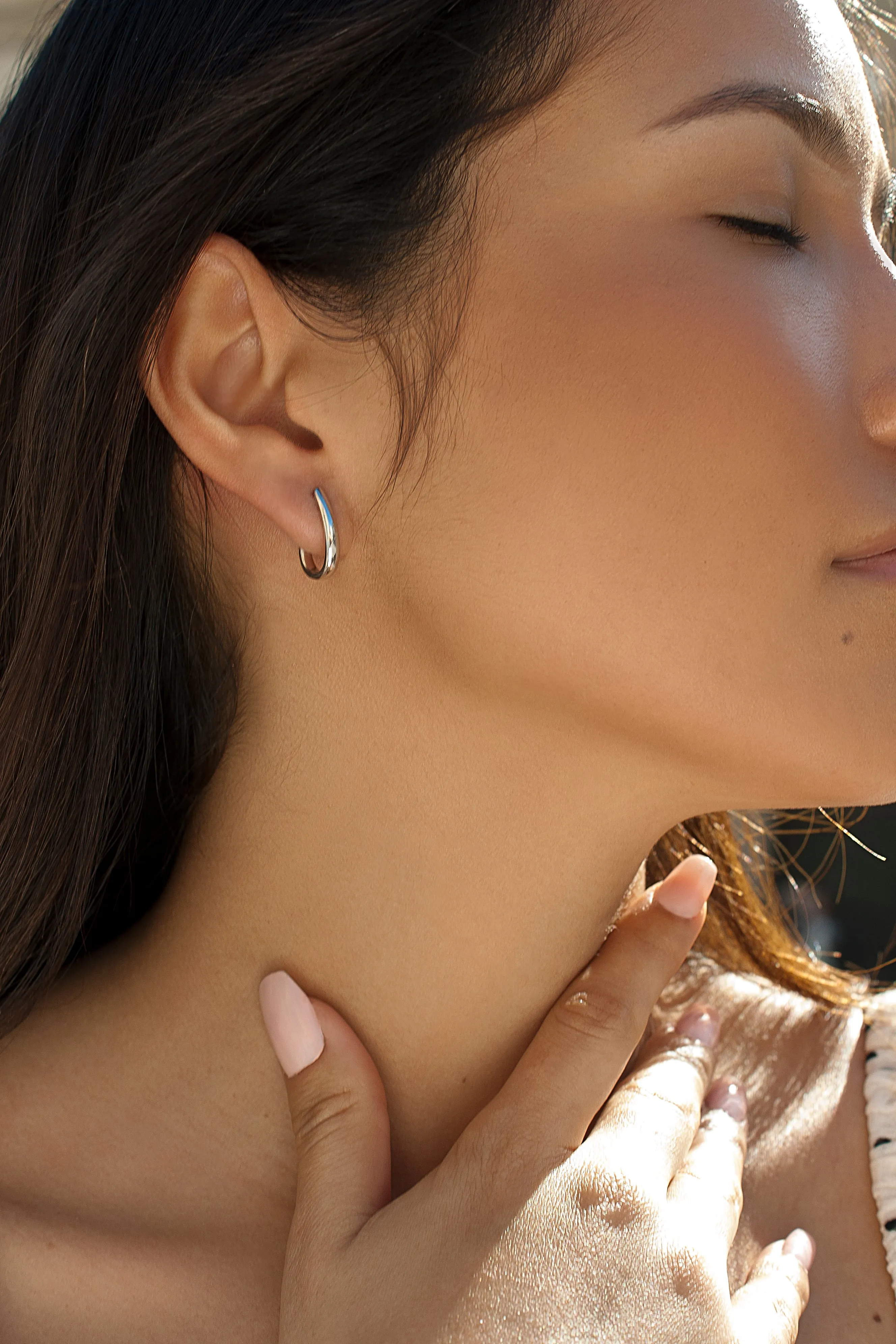 Pendientes aros pequeos diseo semiabierto y plata lisa