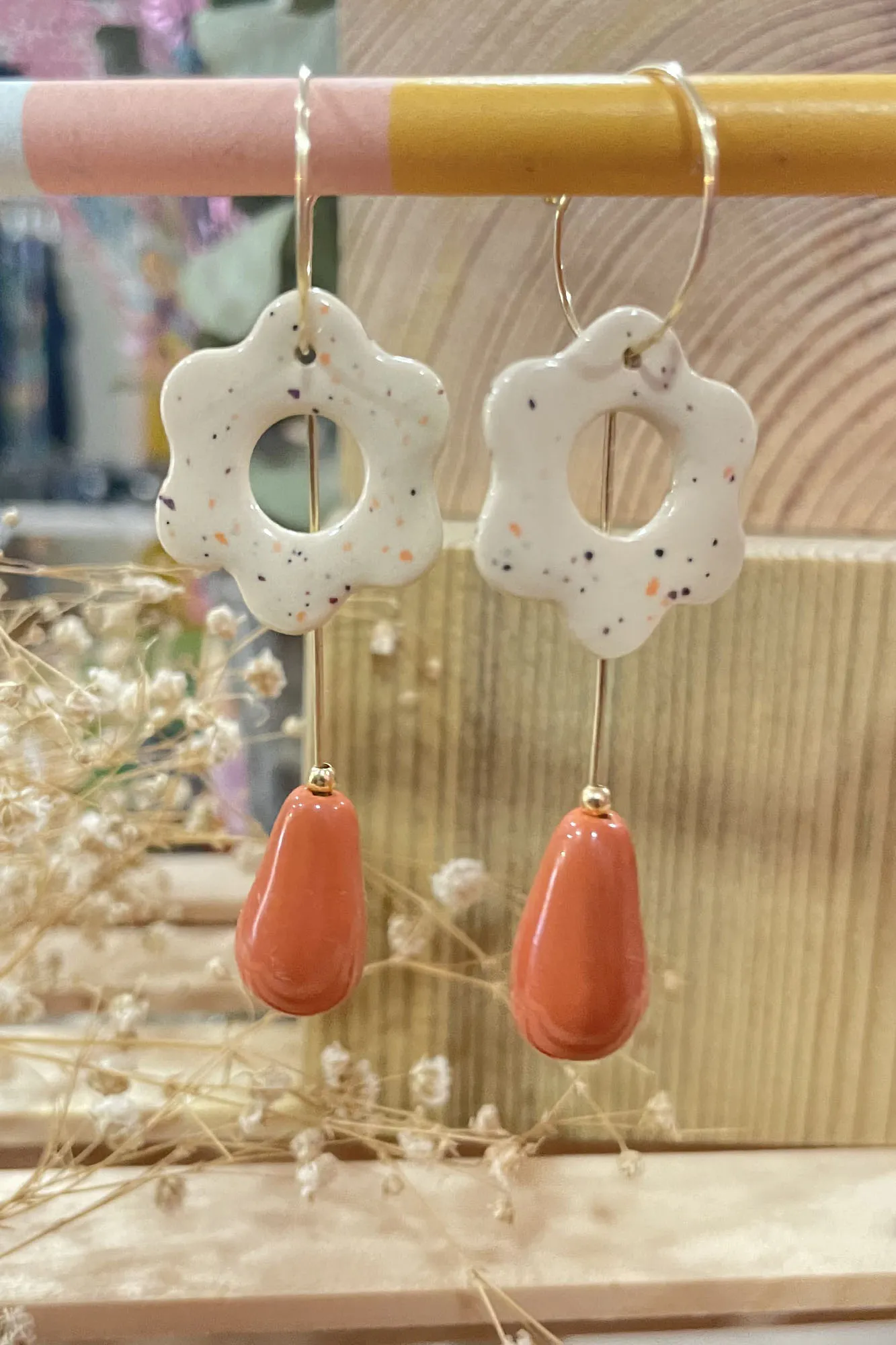 Pendientes de cerámica FLORES CORAL