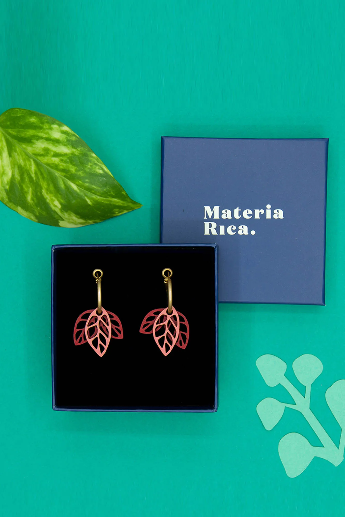 Pendientes de madera RUSTLING LEAVES RED