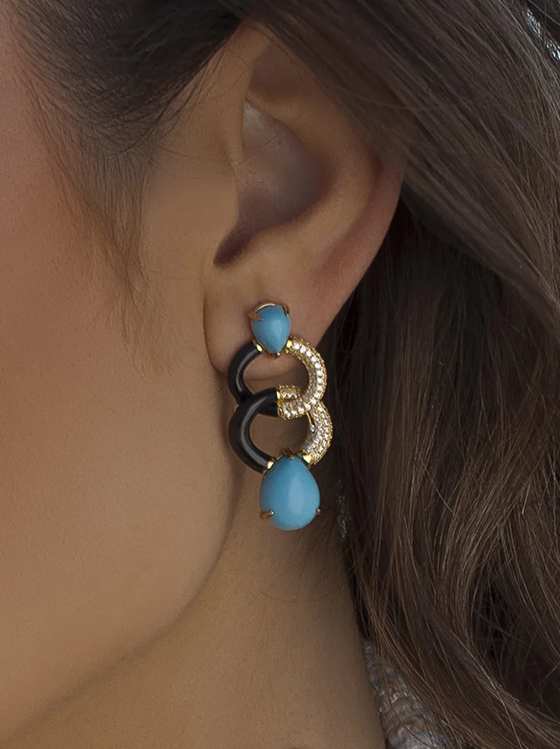 Pendientes originales diseo de eslabón con esmalte y corconitas