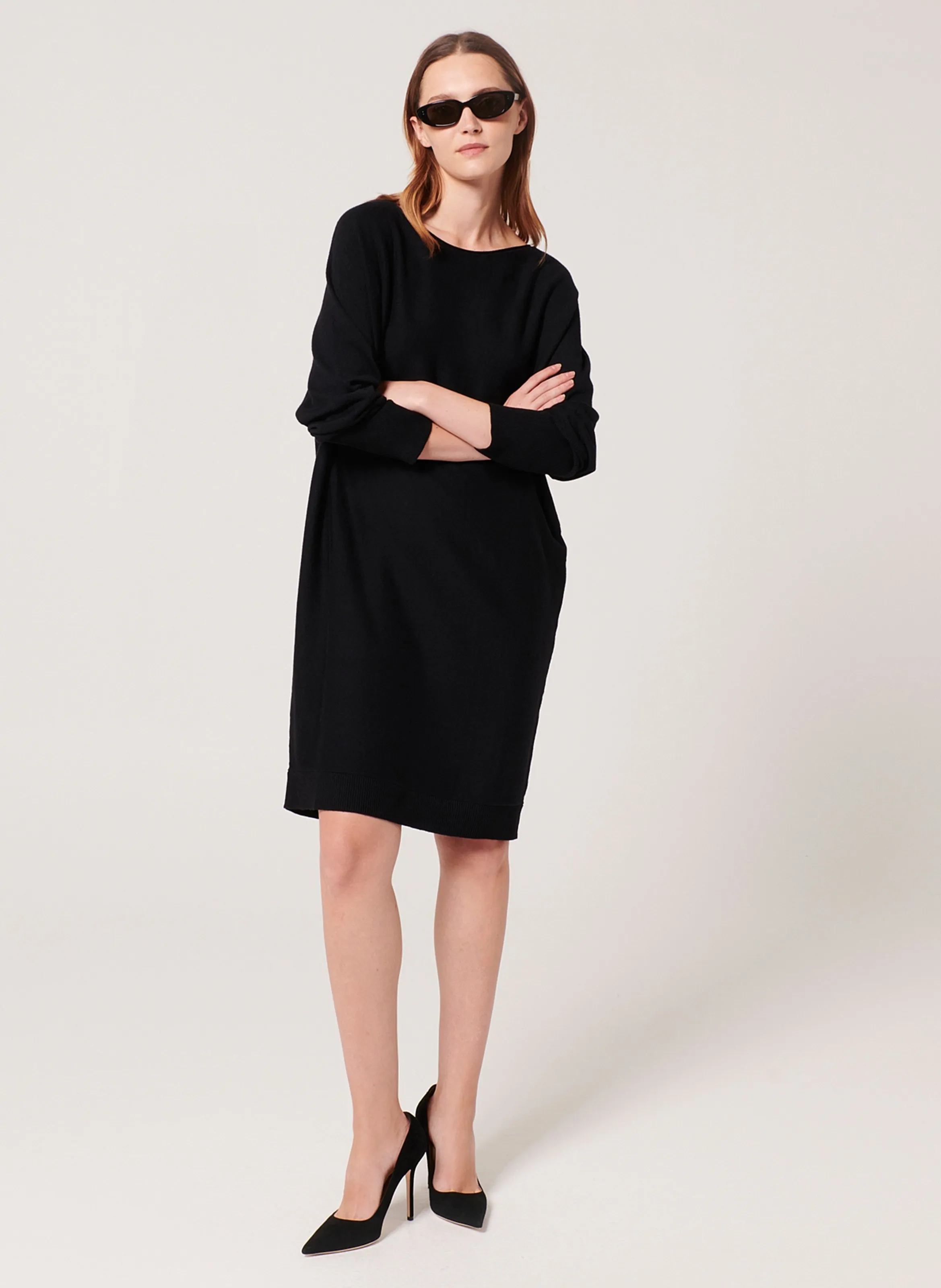 RENDY  VESTIDO DE PUNTO OVERSIZE EN NEGRO