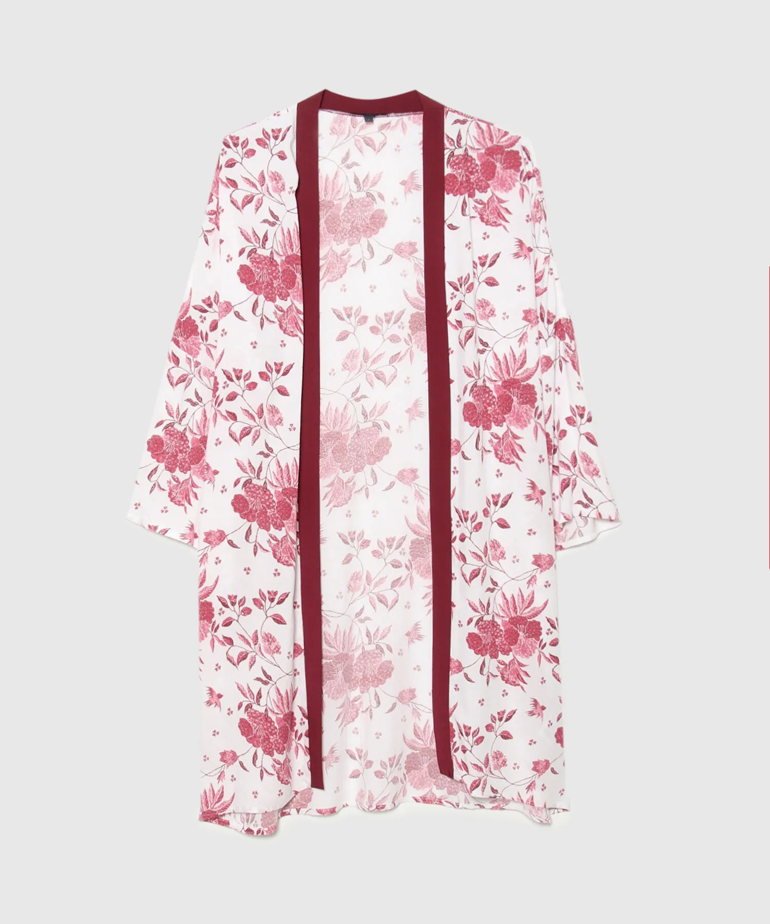 SACO TIPO KIMONO, ESTAMPADO CON PECHERA EN CONTRASTE Y SILUETA AMPLIA