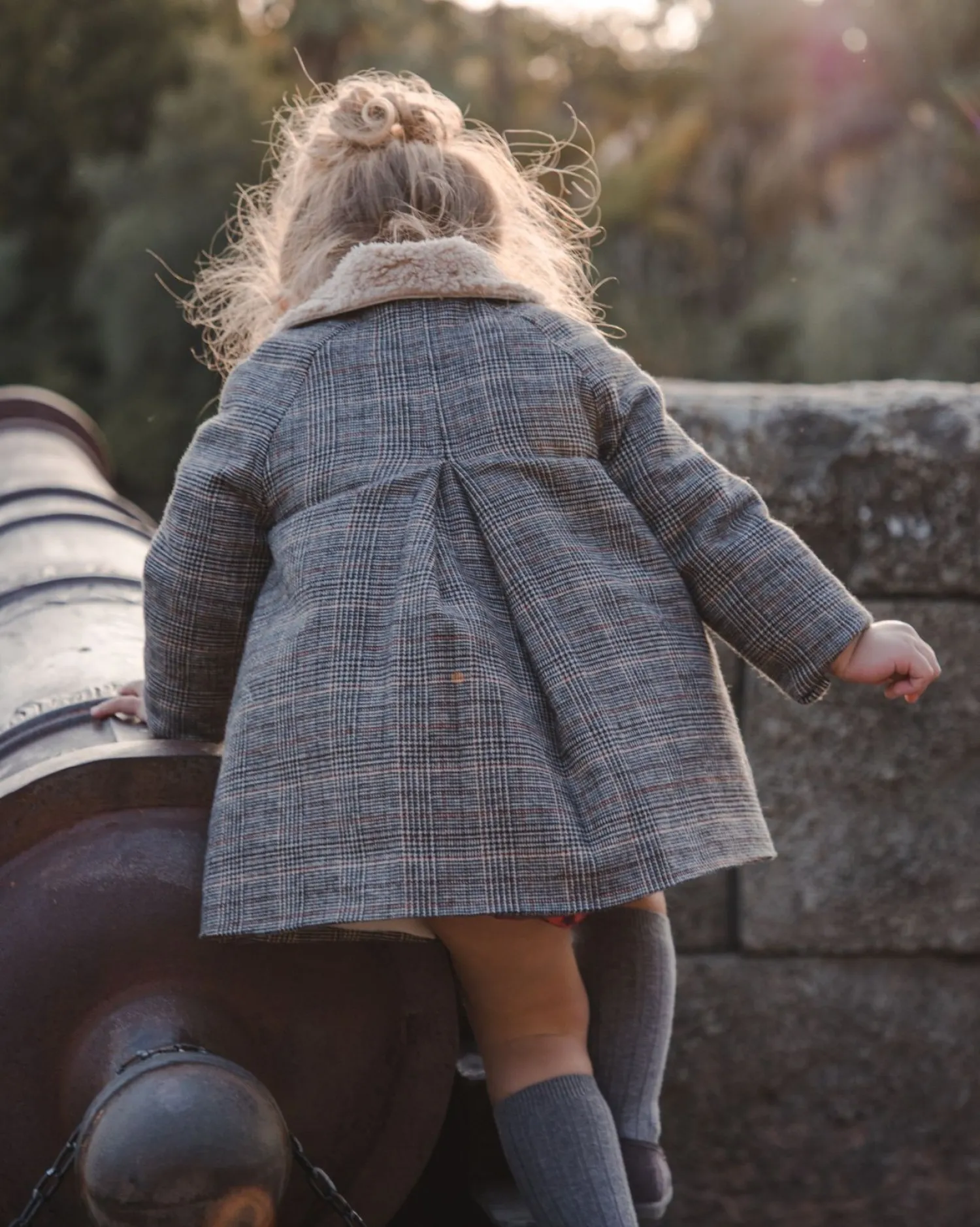 Set for girl coat and bonnet London by josé varón