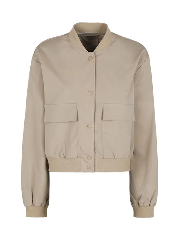 Solada Cazadora bomber corta para mujer.
