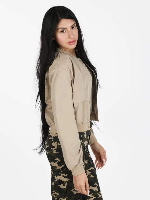 Solada Cazadora bomber corta para mujer.