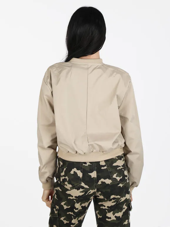 Solada Cazadora bomber corta para mujer.