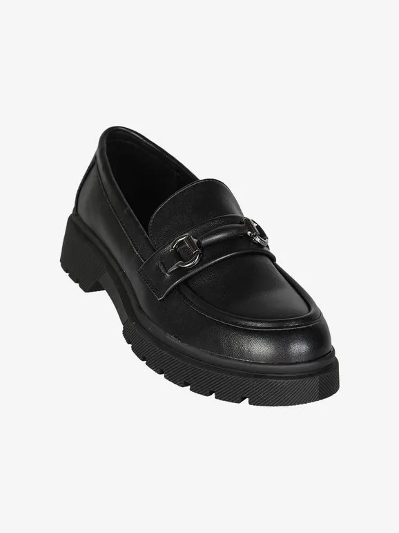 Solada Mocasín de mujer con plataforma.