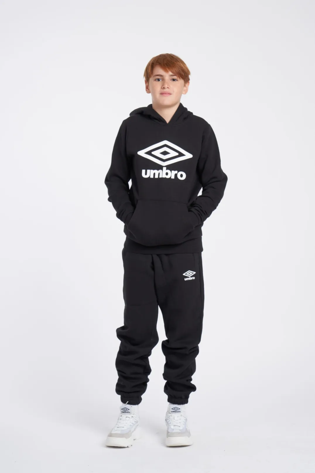 Sudadera Umbro Wardrobe Hoodie Large Logo Junior Black / White