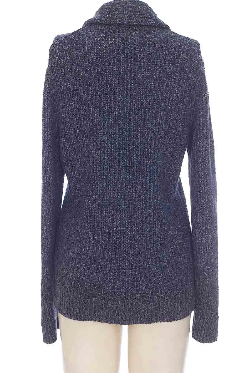 SWEATER COLOR AZUL  ABERCROMBIE