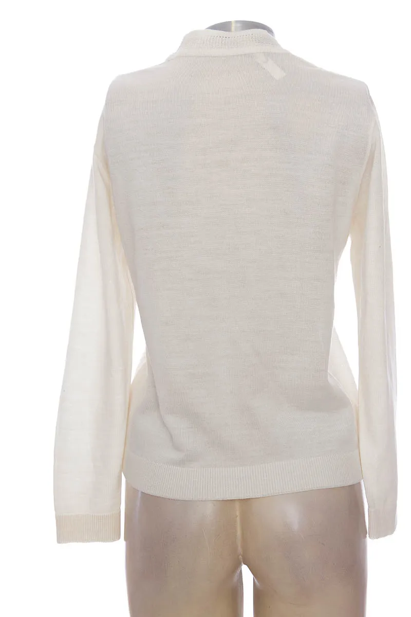 SWEATER COLOR BLANCO  CLOSEANDO